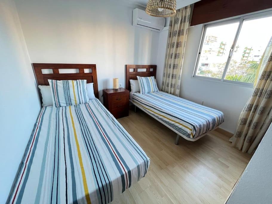 Bajondillo Beach Holidays Торемолинос Екстериор снимка